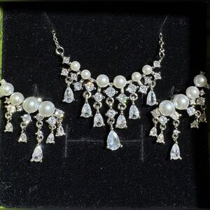 Cubic Zirconia & Pearl Chandelier Jewelry Set – S925 Ear Posts